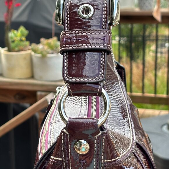 Coach Plum Patent Leather Purse and Matching Wallet #Z19605 - Picture 4 of 12